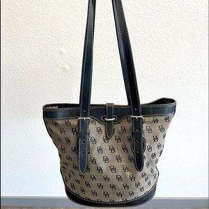 Dooney and Bourke handbag